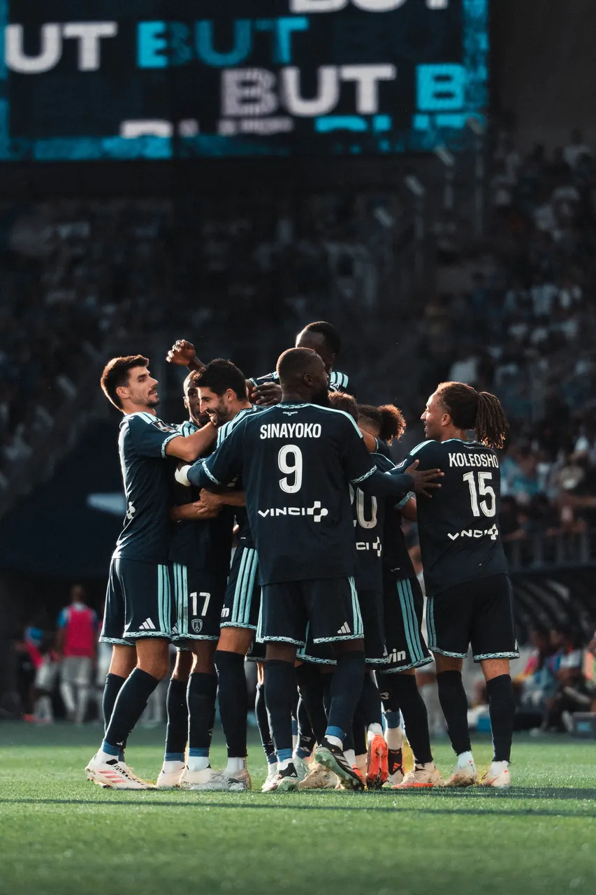 Paris FC – Paris FC – jour de match